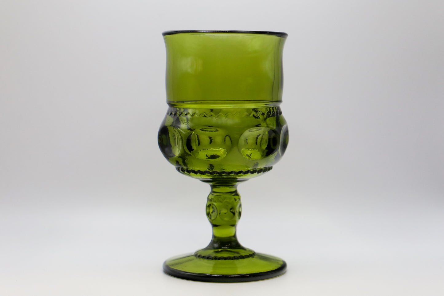 Colony Color Crown Green Water Goblet