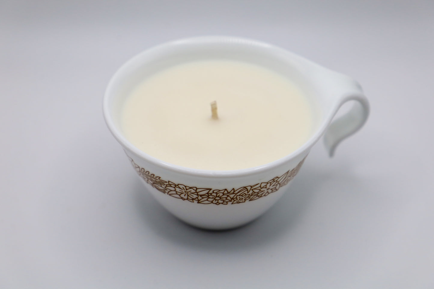 Woodland Brown by Corning with Cedar and Amber scented soy candle.