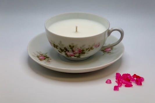 Tirschenreuth Tea Cup with Pink Sugar Crystals scented soy candle