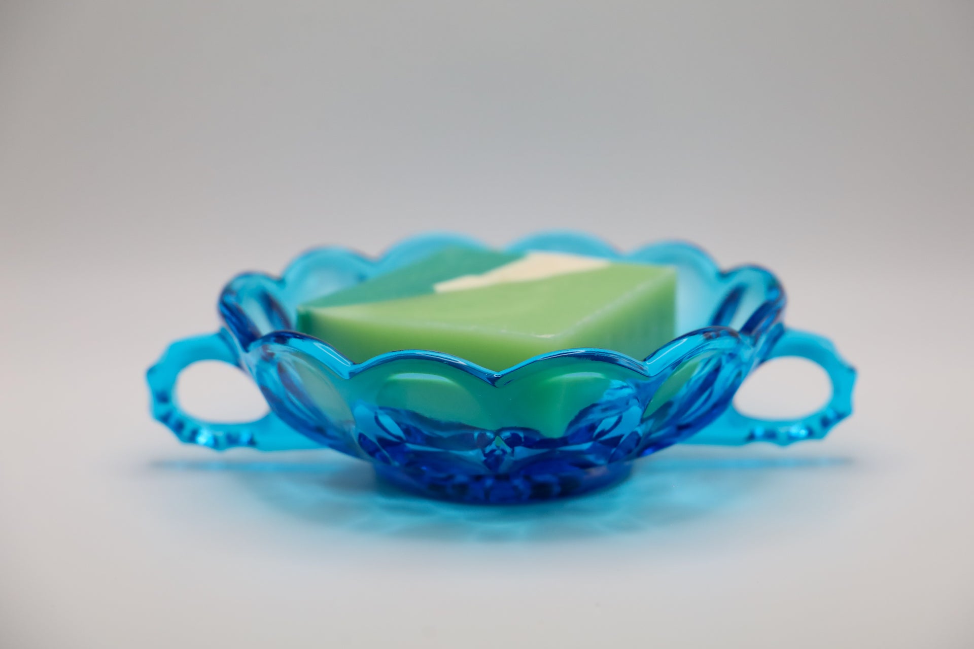 Fairfield Blue Nappy Dish by Anchor Hocking